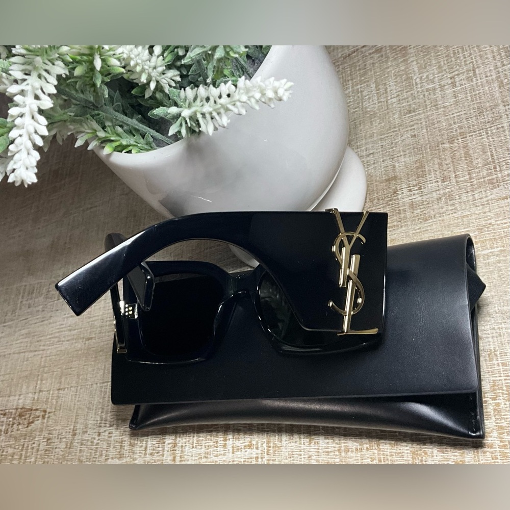 NWOT-Saint Laurent Black Sunglasses Elegant Accessories!-(#0181) - Picture 12 of 15